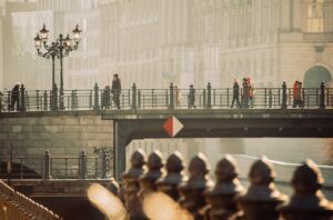 冬の孤独感を和らげる姿勢改善の気分転換方法は？