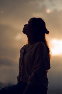 「孤独感を抱える既婚女性が知っておくべき解消法は？」