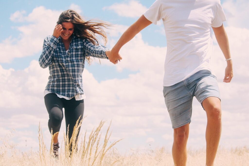 孤独感を和らげる散歩の効果とは？