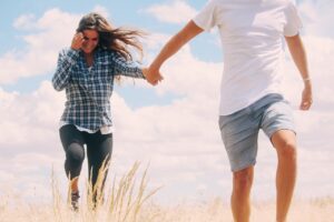 孤独感を和らげる散歩の効果とは？